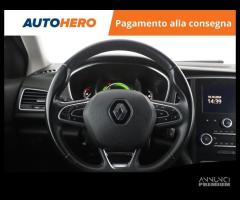 RENAULT Megane FA80668 - 12