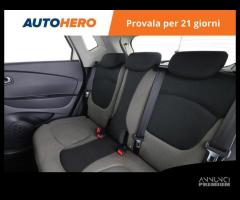 RENAULT Captur HB42228 - 9