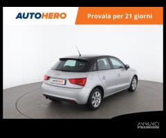 AUDI A1 YE46383