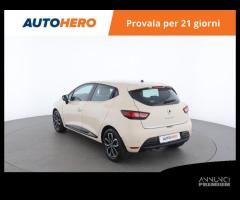 RENAULT Clio RG47298 - 4