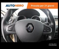 RENAULT Clio RG47298 - 12