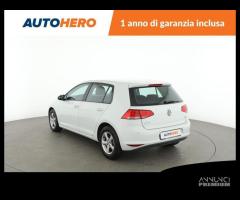 VOLKSWAGEN Golf PW67283