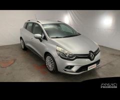 RENAULT Clio KX39032