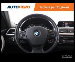 BMW 320 UX20359 - 12