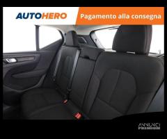 VOLVO XC40 SS23840 - 9