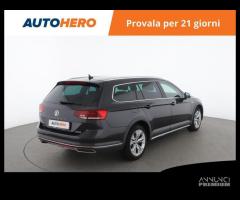 VOLKSWAGEN Passat Alltrack FC55170