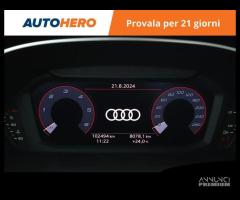 AUDI Q3 DB00572 - 11