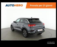 VOLKSWAGEN T-Roc NB14502