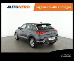 VOLKSWAGEN T-Roc DF45300 - 4