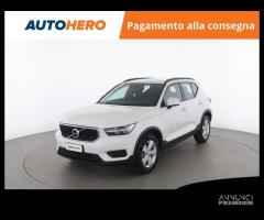 VOLVO XC40 WX28297 - 1