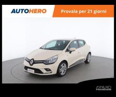 RENAULT Clio CX11570 - 1