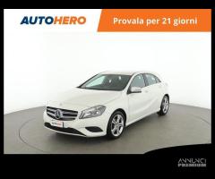 MERCEDES-BENZ A 180 YH05355