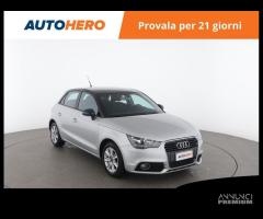 AUDI A1 YE46383 - 6