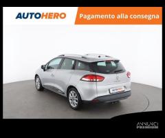 RENAULT Clio EV23121 - 4