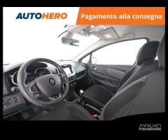 RENAULT Clio EV23121 - 7