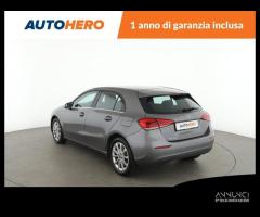 MERCEDES-BENZ A 250 AH13804 - 4