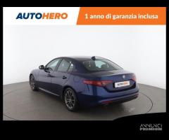 ALFA ROMEO Giulia AJ68556 - 4