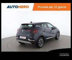 RENAULT Captur UU47119