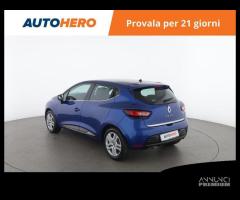 RENAULT Clio YL25137