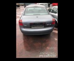 Audi a6 anno 2000 ricambi