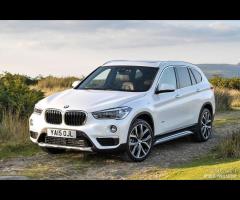 BMW X1 2015 in ricambi - 1