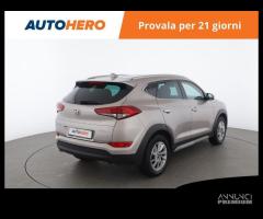 HYUNDAI Tucson LX14721