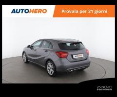 MERCEDES-BENZ A 180 RU23997 - 4