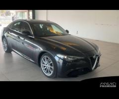 ALFA ROMEO Giulia XZ90158 - 4