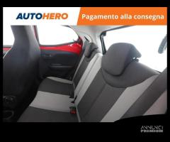 TOYOTA Aygo LF08491 - 9