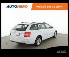 SKODA Octavia GG51275 - 5