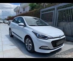 ricambi hyundai I20 2017