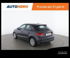 AUDI A1 XT98278 - 4