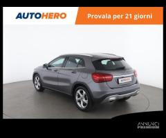 MERCEDES-BENZ GLA 180 EP31055 - 4