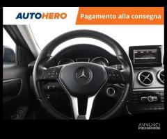 MERCEDES-BENZ GLA 200 VU29388 - 10