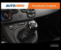 FIAT Panda Cross SZ35713 - 15