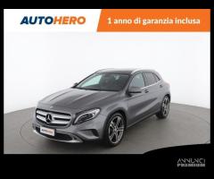 MERCEDES-BENZ GLA 180 PH65748 - 1