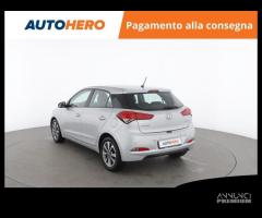 HYUNDAI i20 WF18741