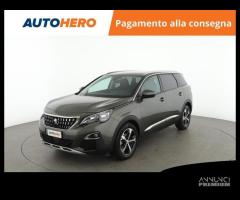 PEUGEOT 5008 EJ70679