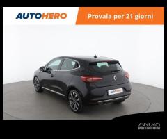 RENAULT Clio DB17766