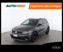 VOLKSWAGEN Tiguan FE39156 - 1