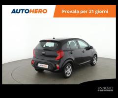 KIA Picanto YM18116