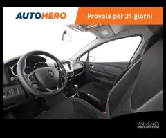 RENAULT Clio AB70396 - 7