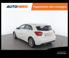 MERCEDES-BENZ A 180 WH66563