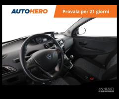 LANCIA Ypsilon EY02852 - 7