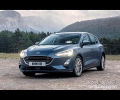 new Ford Focus in ricambi - 1