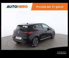 RENAULT Clio DB17766