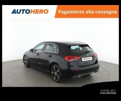 MERCEDES-BENZ A 180 HZ03561