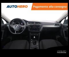 VOLKSWAGEN Tiguan Allspace MY09713 - 8