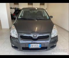 Toyota Corolla Verso 2.2 16V D-4D Sol