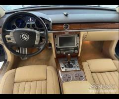 Volkswagen Phaeton 3.0 240cv V6 TDI 4motion - 9